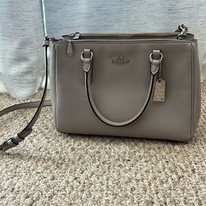 Gray Coach Hand Bag/Crossbody